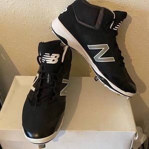 New mens New Balance baseball cleats.  Size 11.5